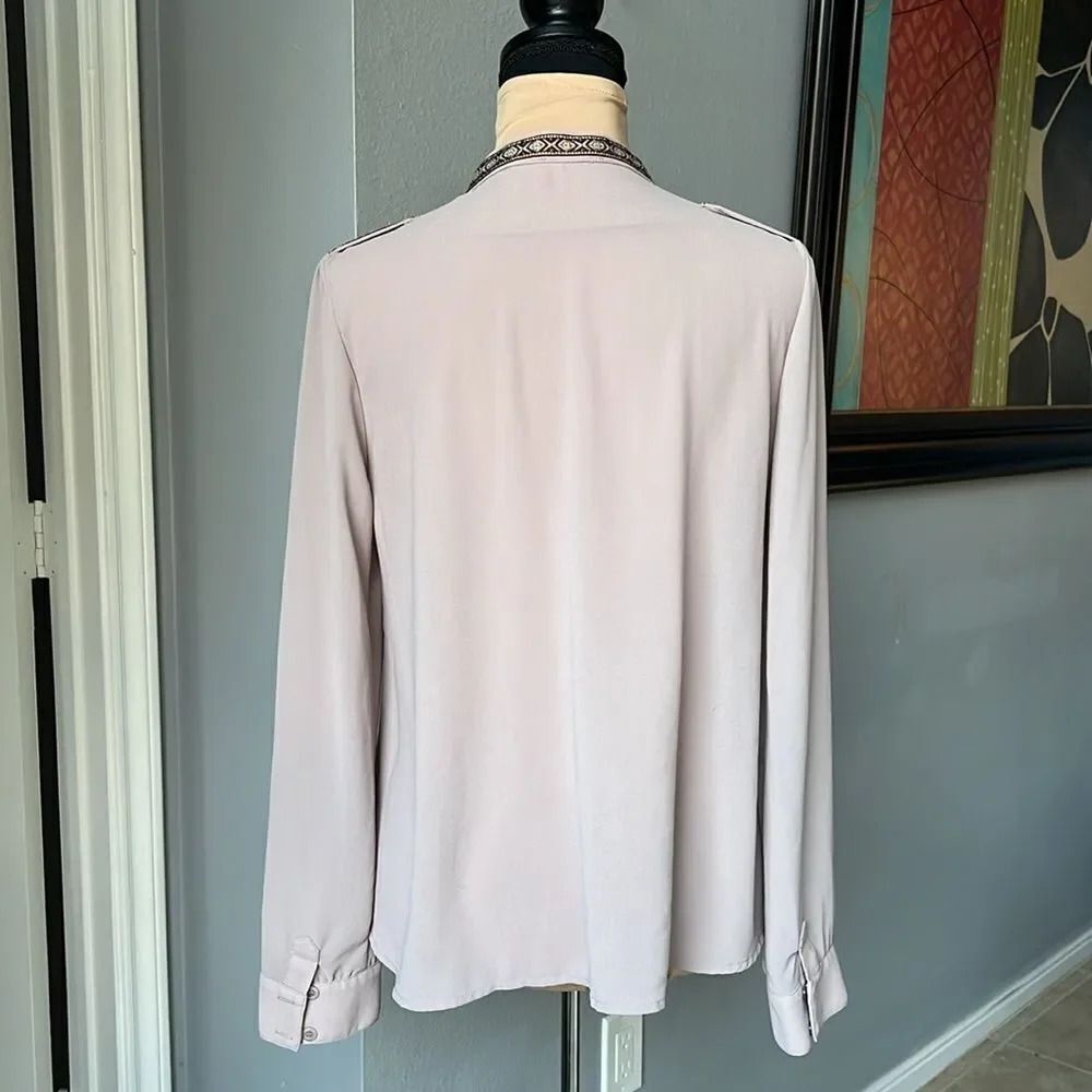 Free To Fly  button down blouse - Picture 4 of 10